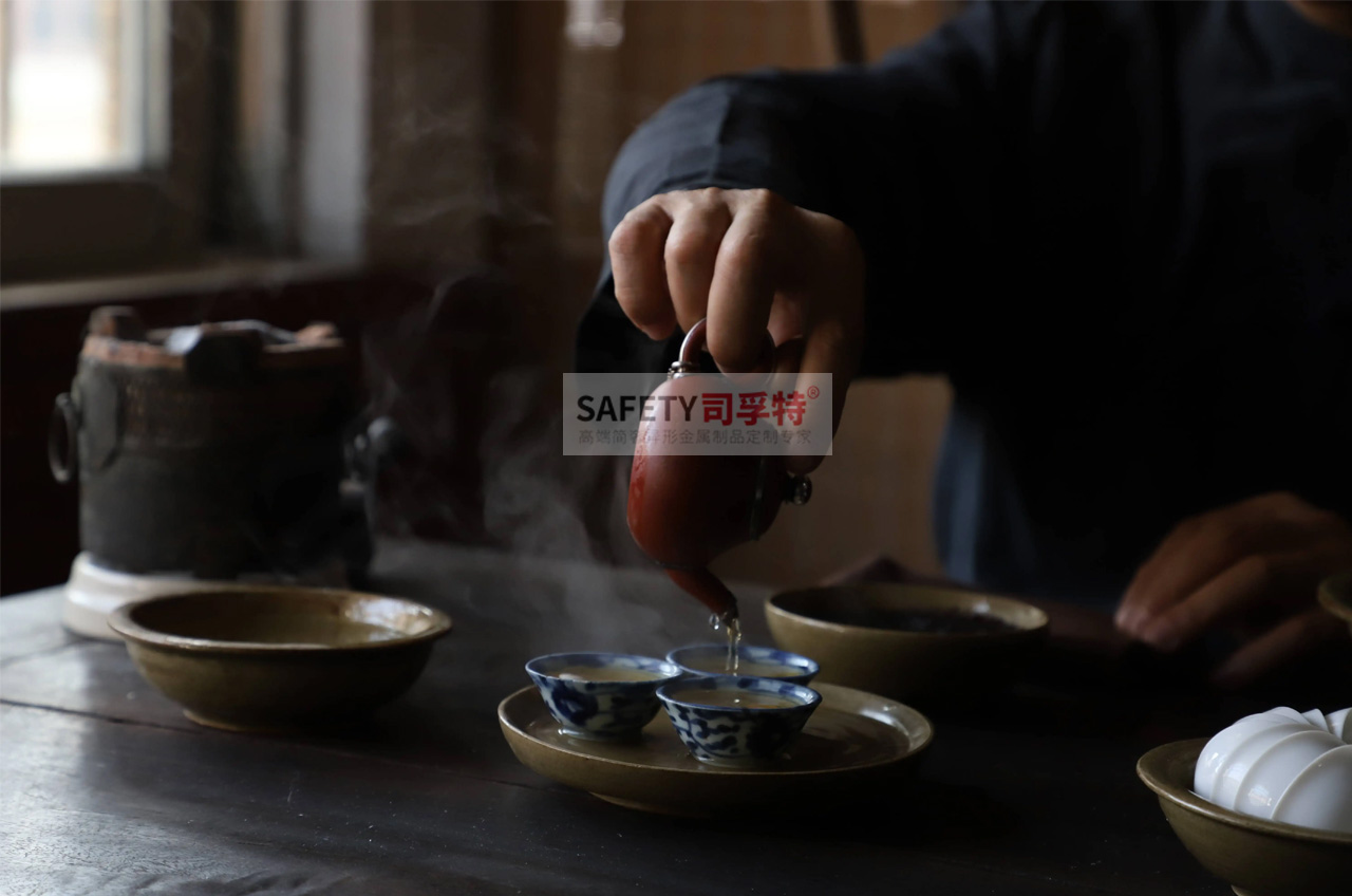 “圍爐煮茶”為什么火？年輕人追捧是有原因的-司孚特圍爐茶桌(圖3)